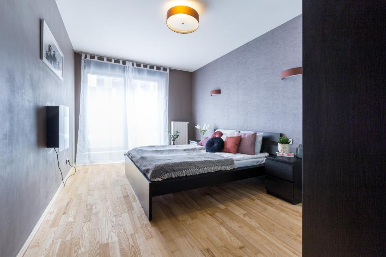 Friendhouse Apartments Angel City Krakow Exterior photo